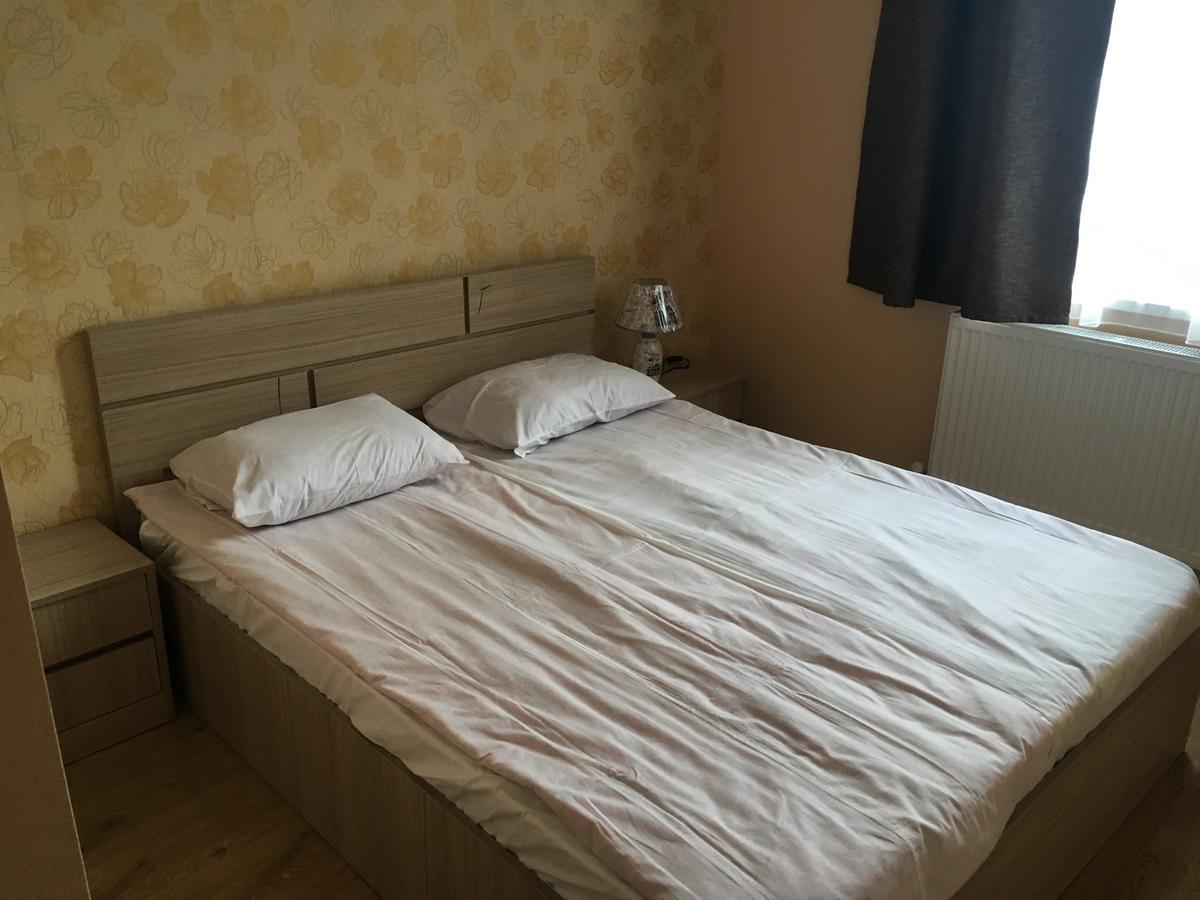 Kmg Hotel Khashuri Екстер'єр фото