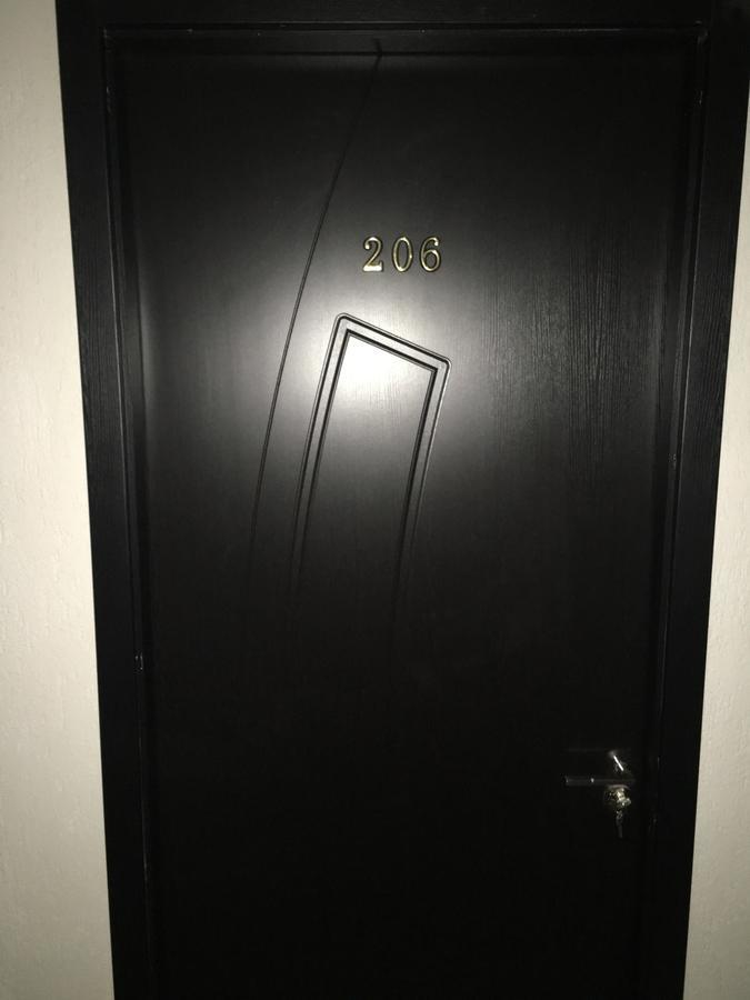 Kmg Hotel Khashuri Екстер'єр фото